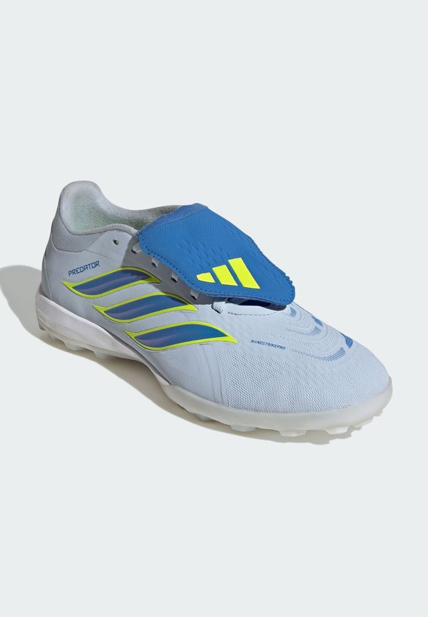 adidas Performance PREDATOR PRO FOLD-OVER TONGUE