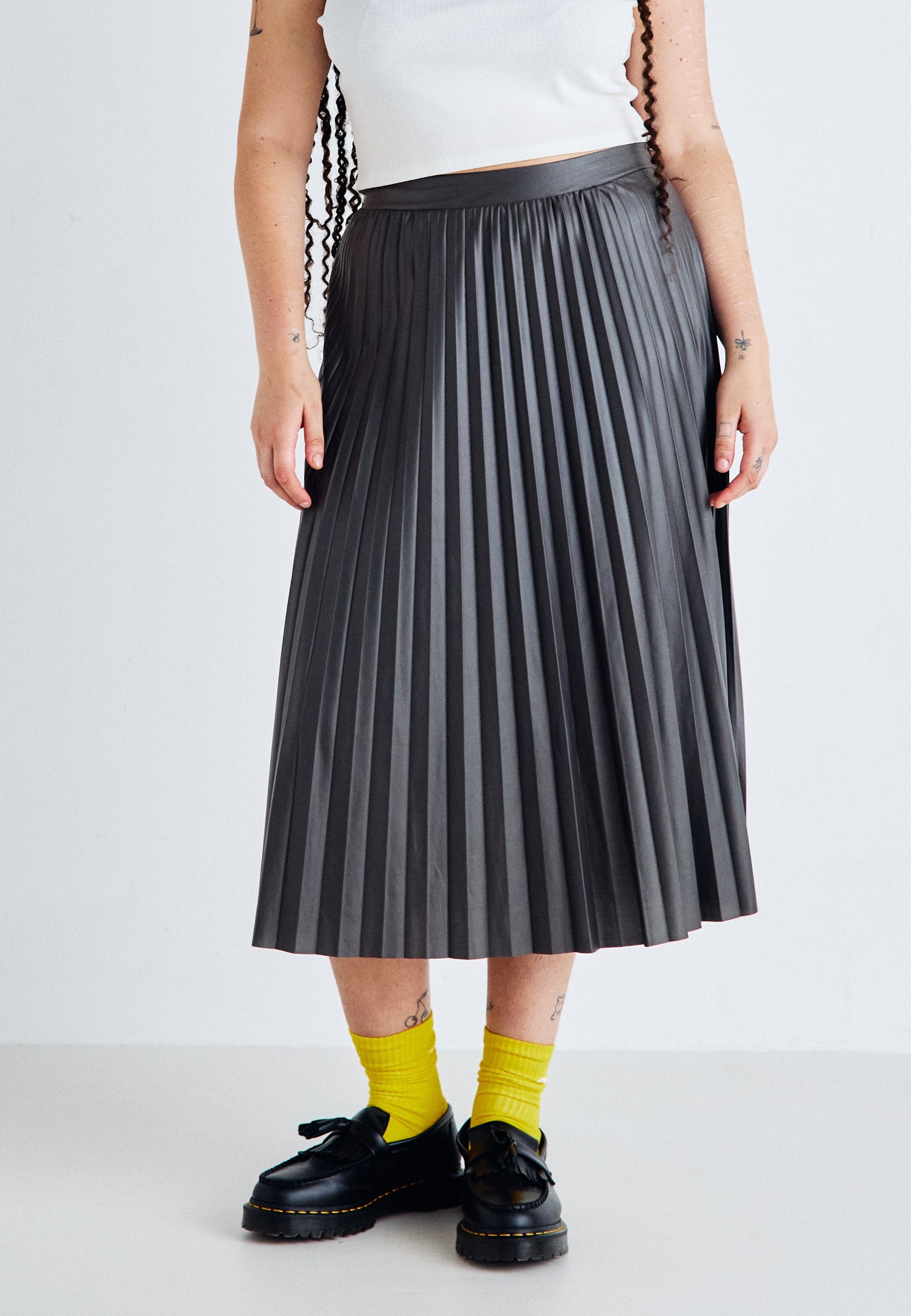 CARANINA CALF SKIRT Media 3