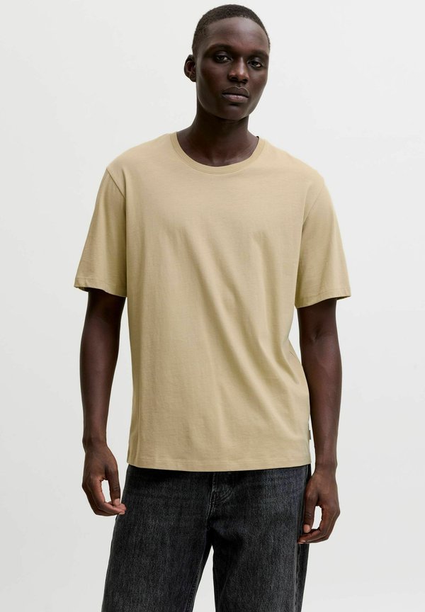 Jack & Jones JJEORGANIC BASIC TEE SS O-NECK NOOS - Basic T-shirt - fields of rye