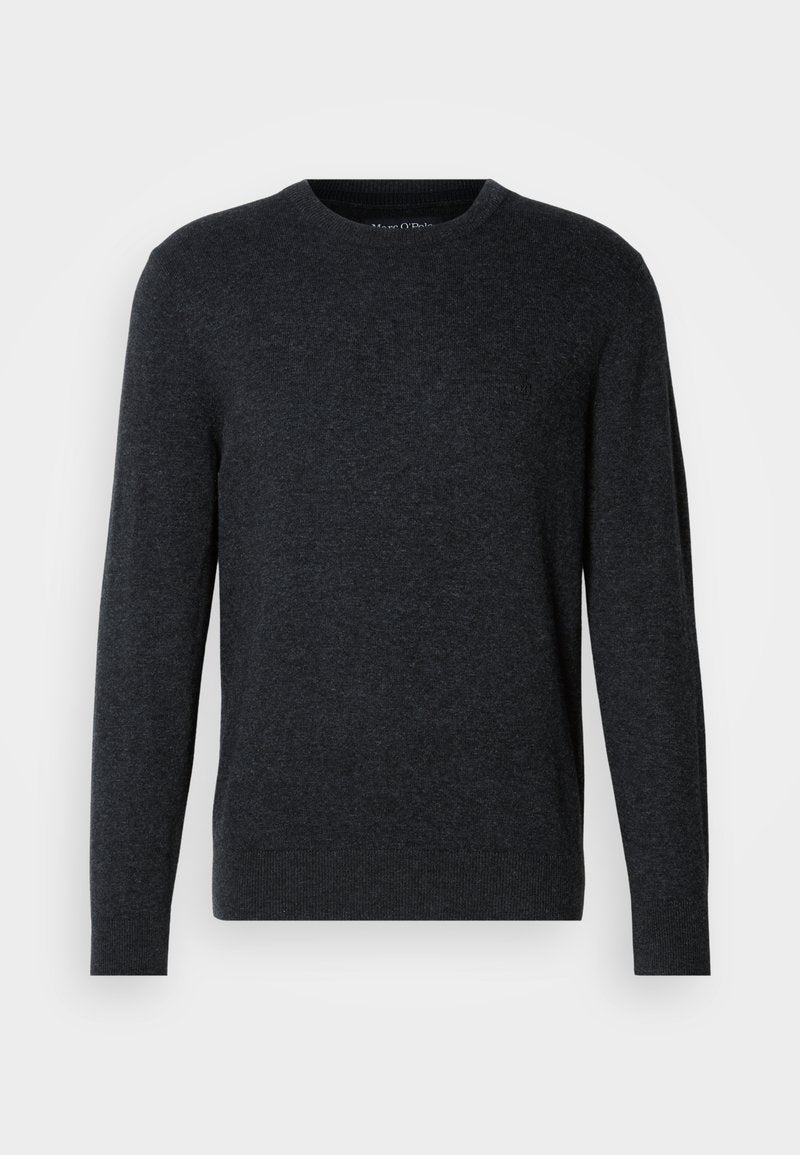 CREWNECK Media 1