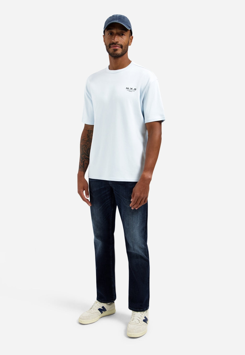 HEAVY CREW NECK  Media 2