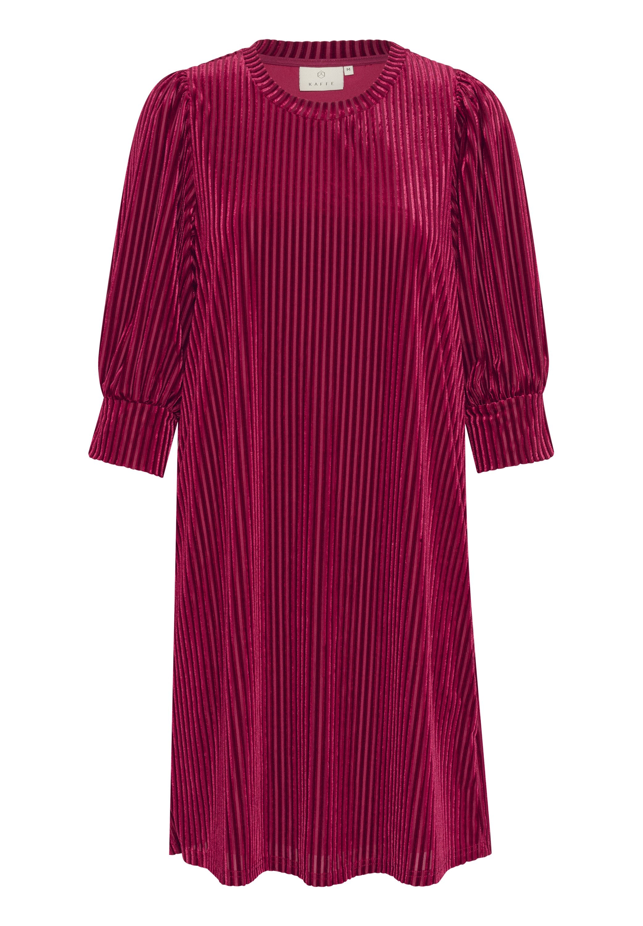 Fuchsia Samtkleid mit vertikalen Streifen, rundem Ausschnitt und dreiviertellangen puffärmel. Weiche Textur und knielanger Abschluss.