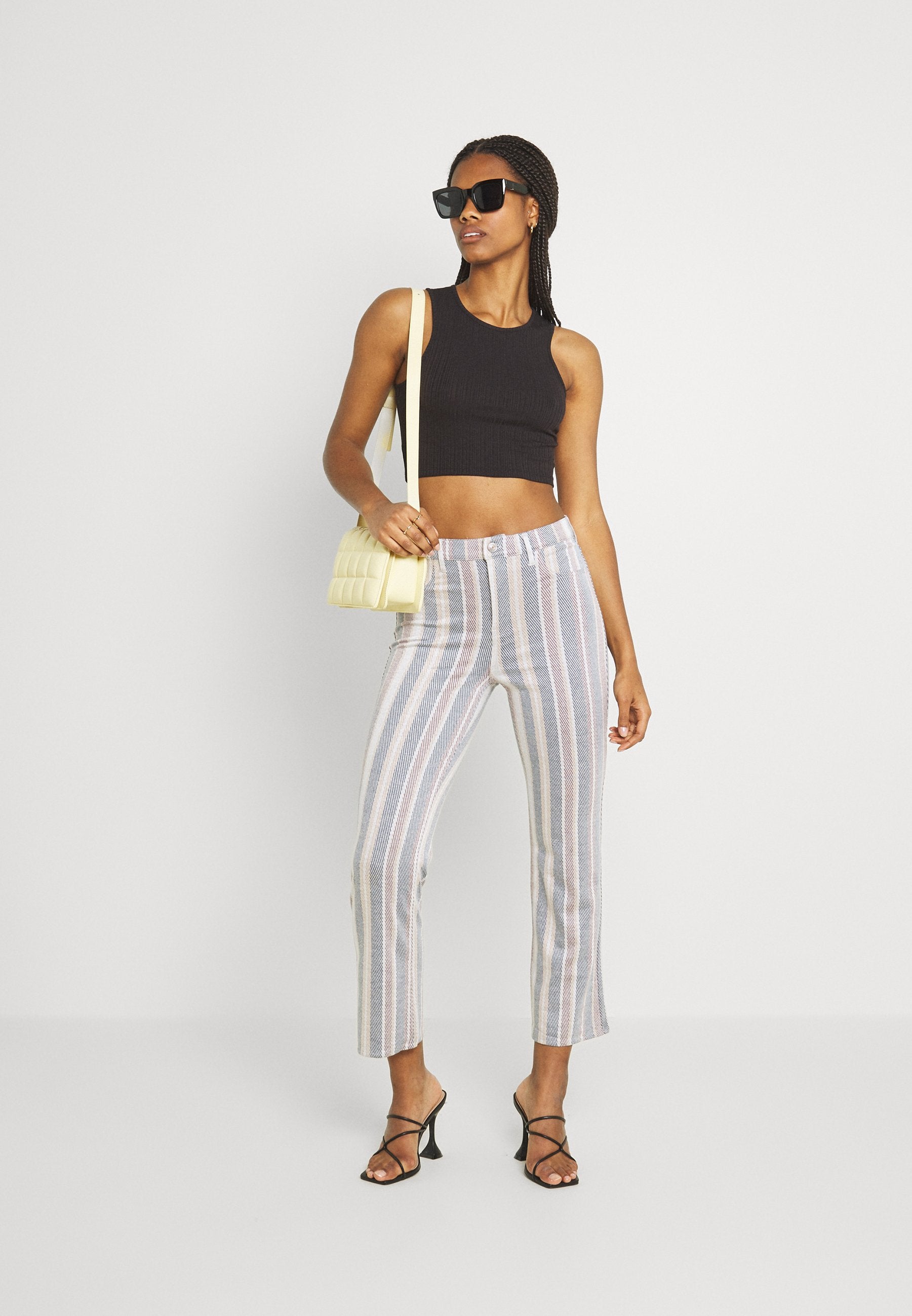 Monki 2 PACK
