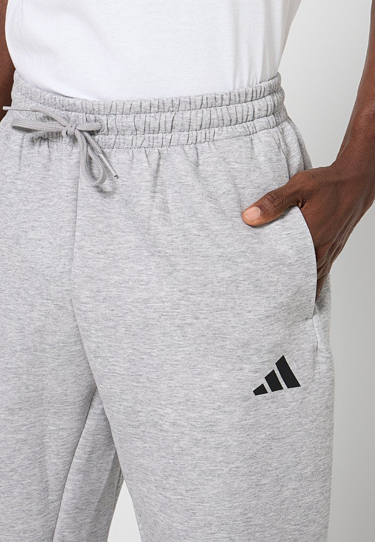 adidas Sportswear REGULAR FIT