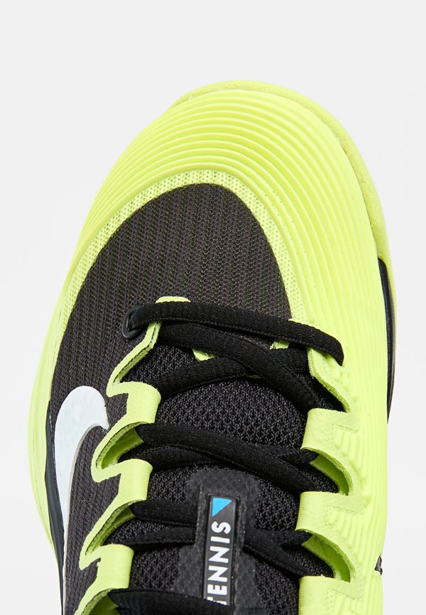 Nike Performance ZOOM VAPOR 12