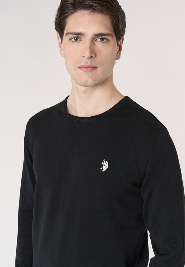 U.S. Polo Assn.