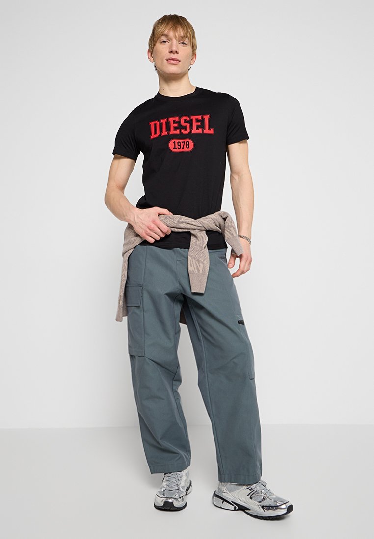 Diesel T-DIEGOR