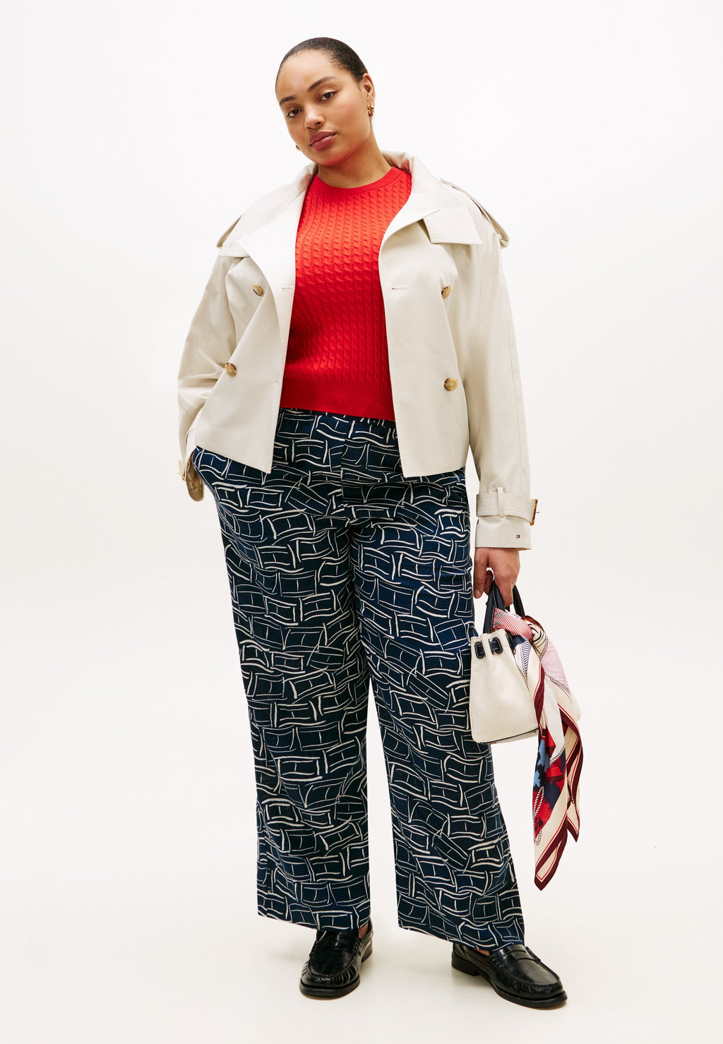 CURVE RELAXED PURE LINEN TROUSERS Media 2