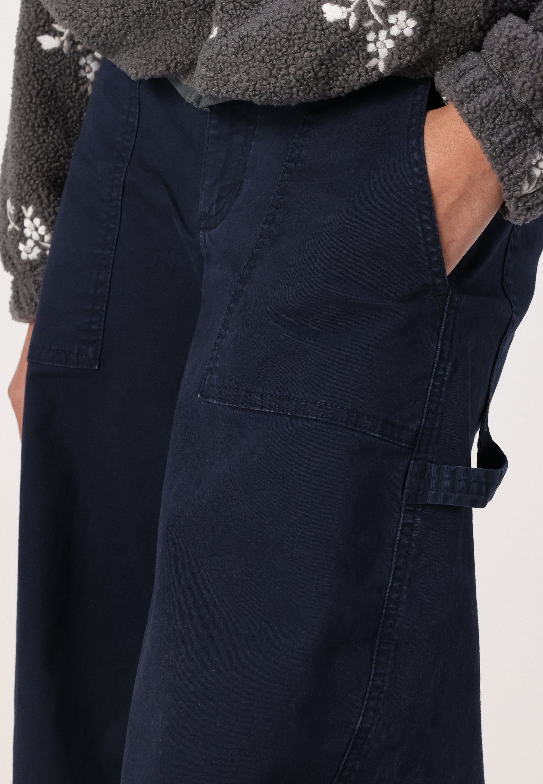 Hollister Co. AIR CHASE