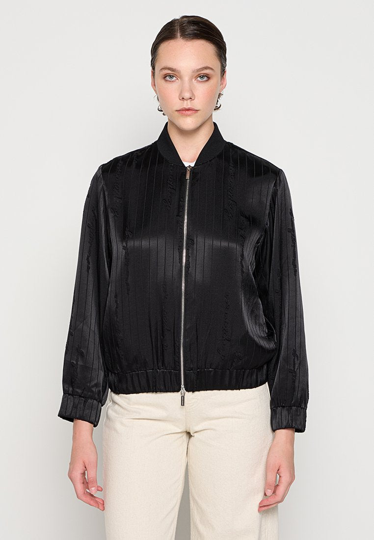 Armani Exchange Bomberjacke Media 1