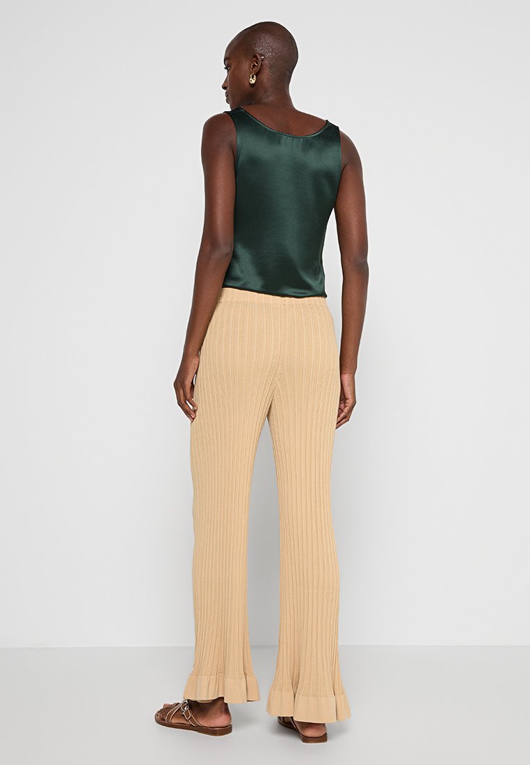 By Malene Birger KENZIE