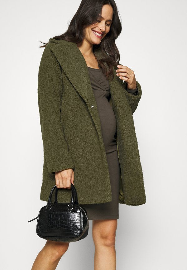 LOVE2WAIT COAT