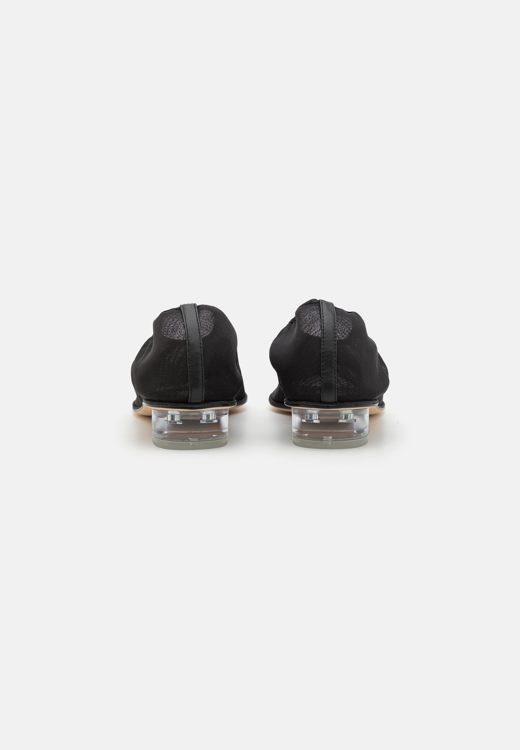 Studio Amelia VESTIGE FLAT