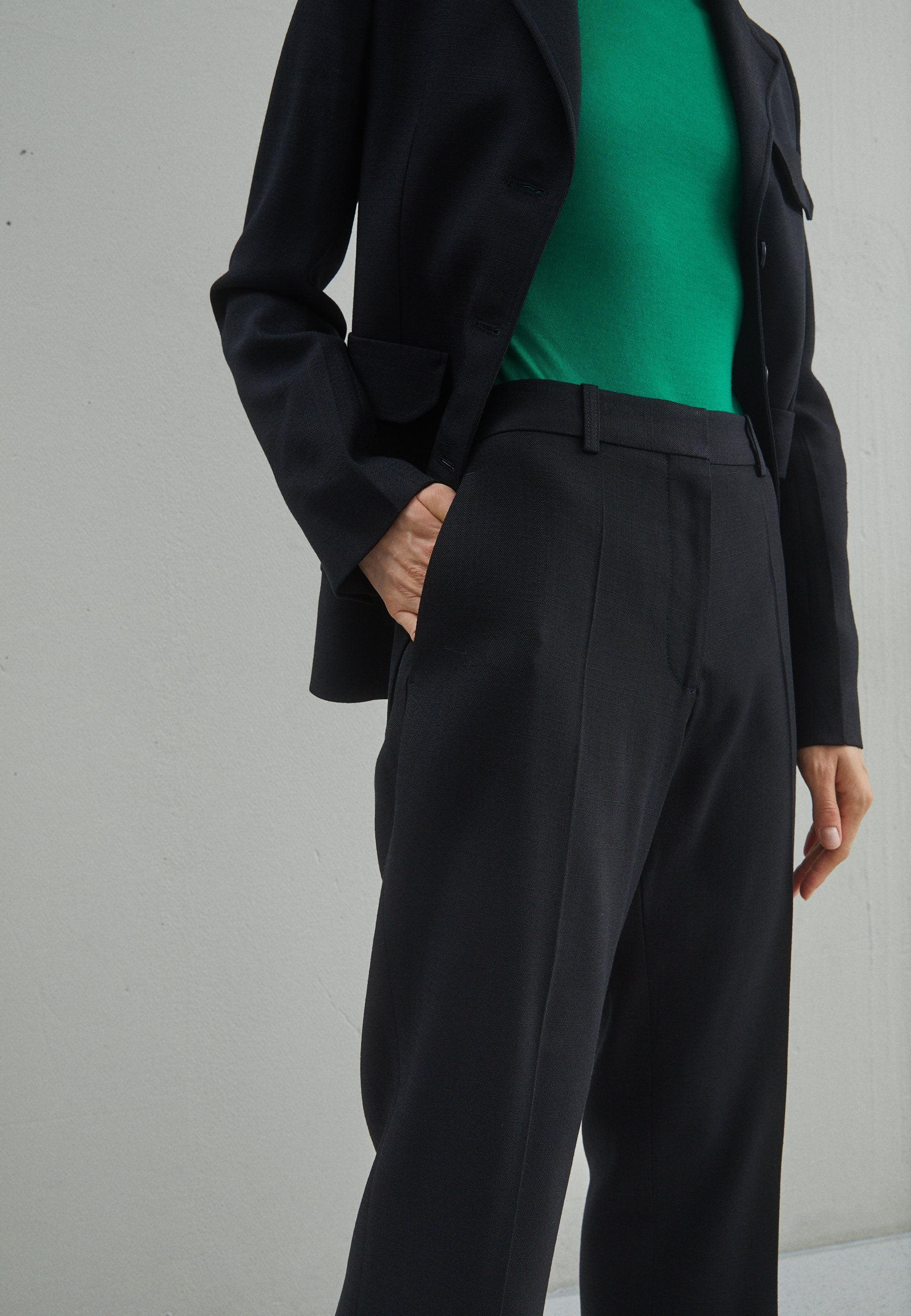 Victoria Beckham TAILORED SLIM TROUSER