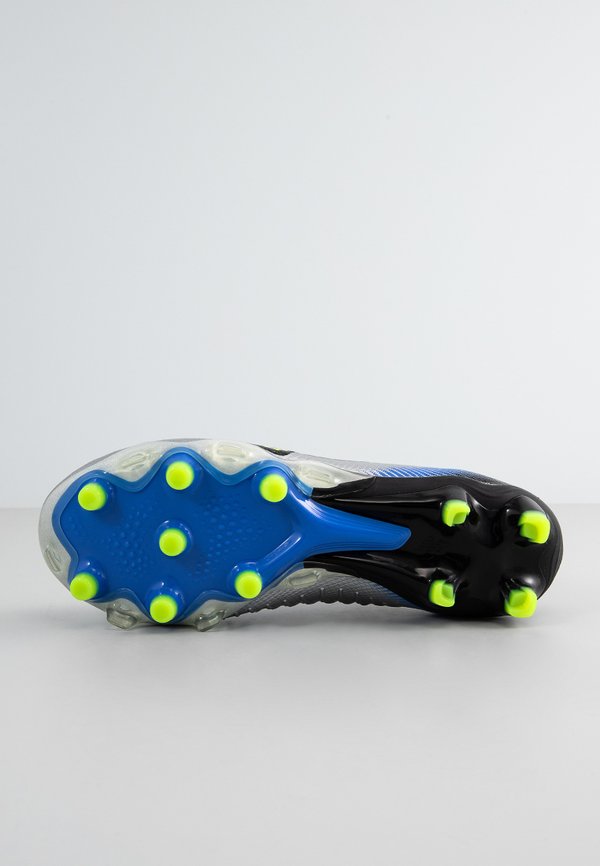 New Balance TEKV4 PRO FG