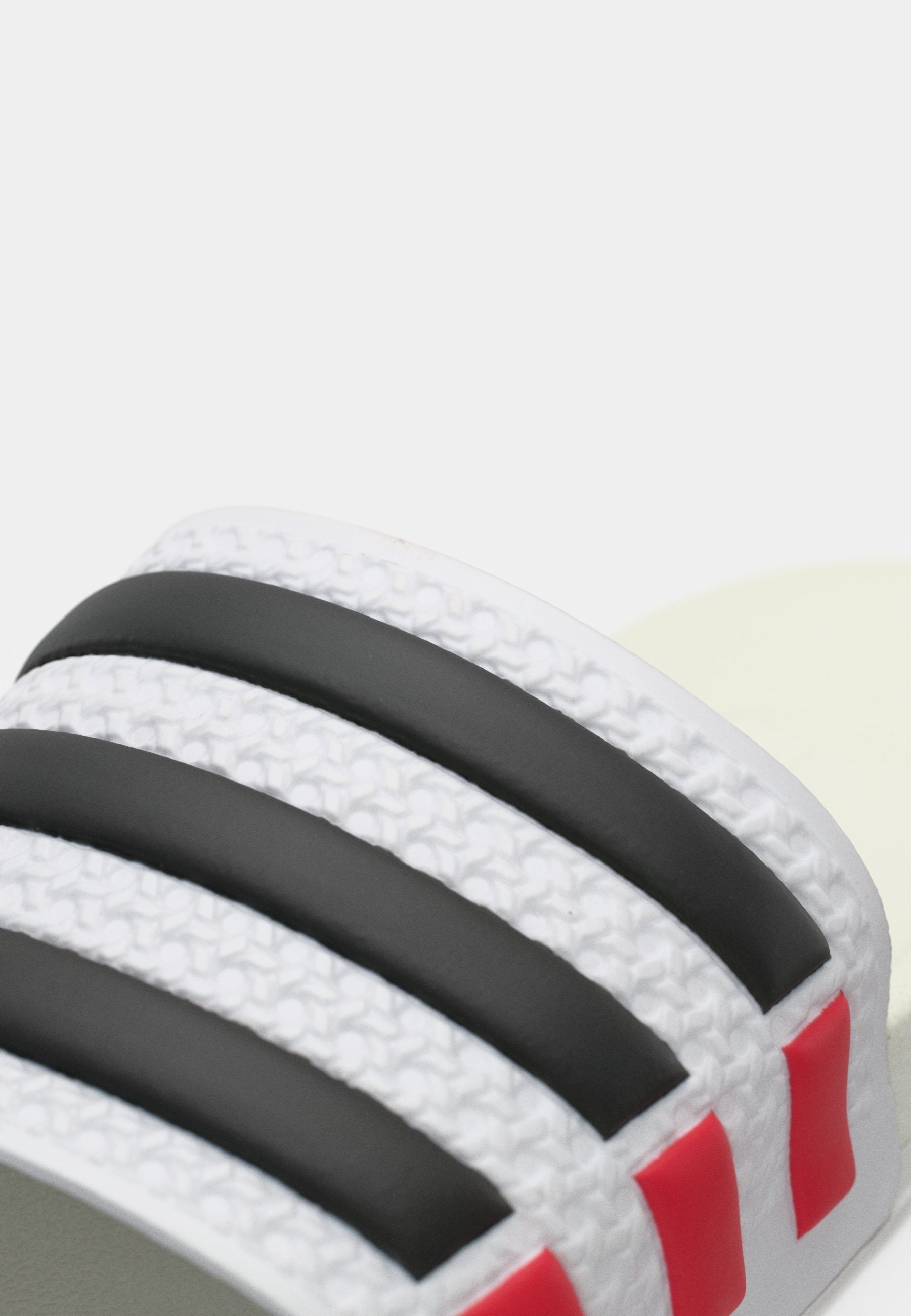 adidas Originals ADILETTE COMFORT