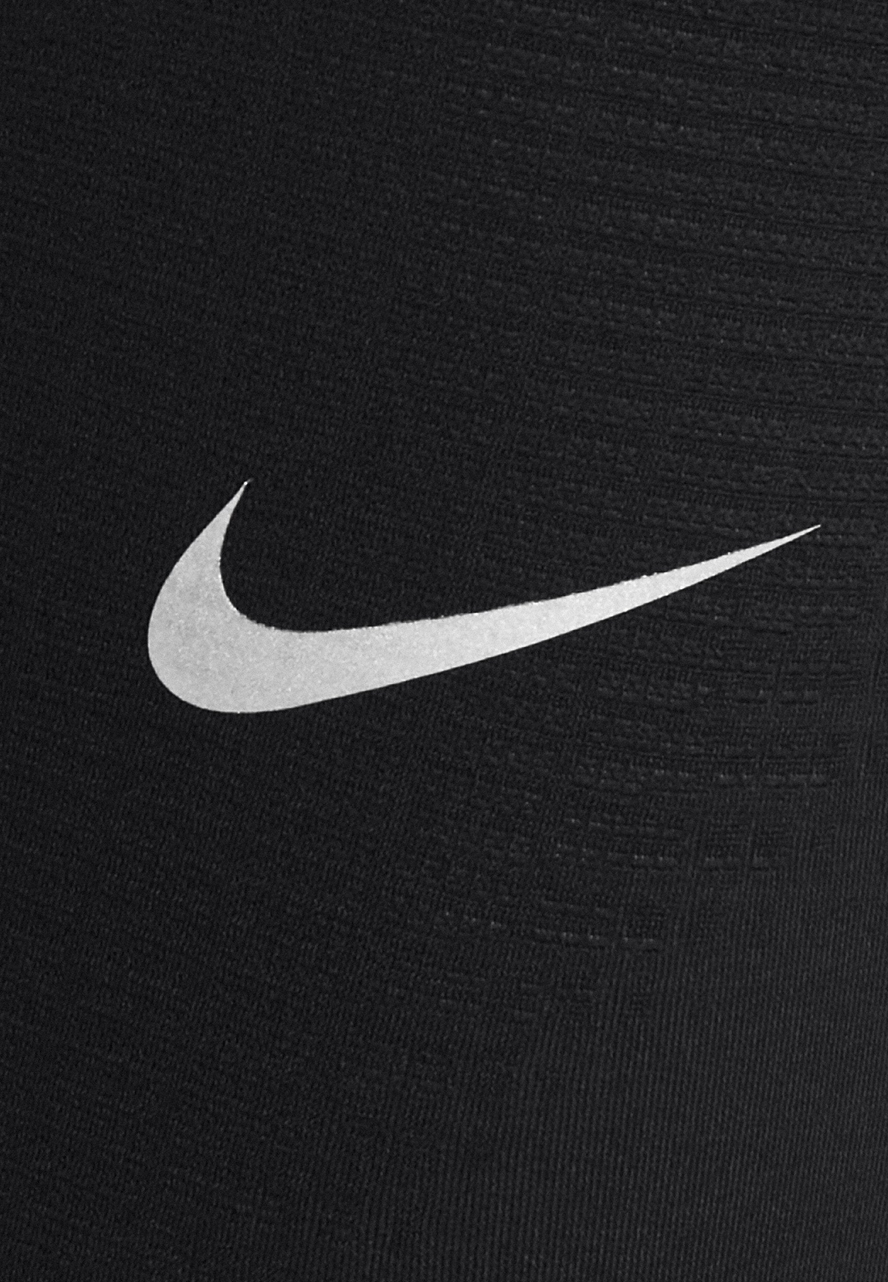 Nike Performance PHENOM