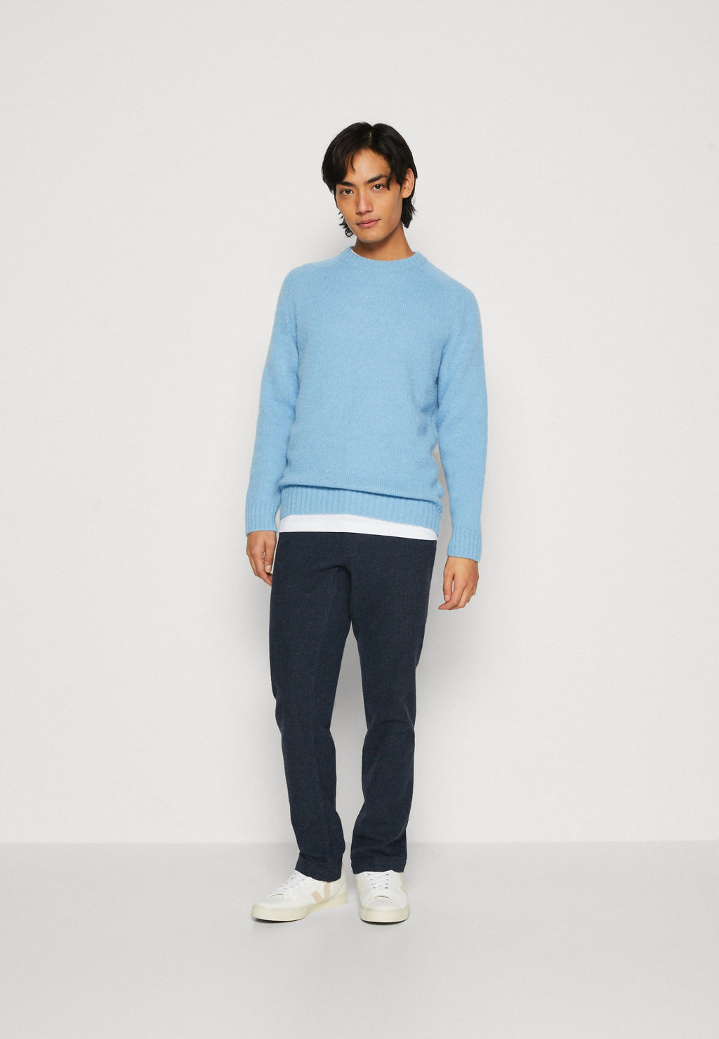 Esprit Chino Media 6