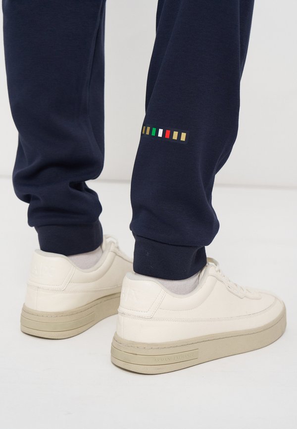 EA7 Emporio Armani