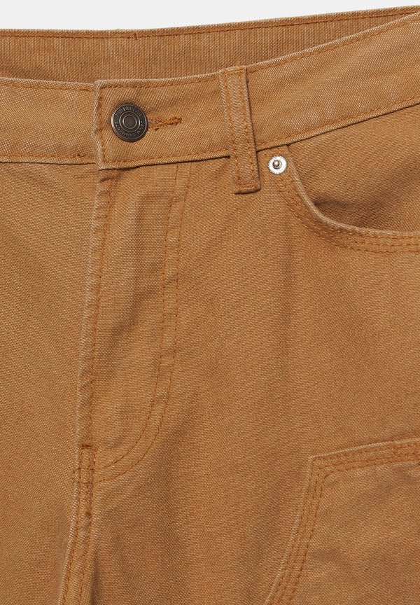 PULL&BEAR