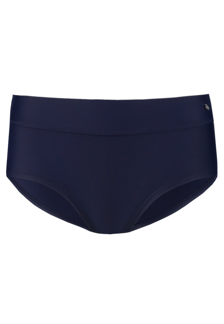 HOTPANTS  Media 1