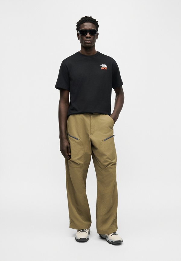 The North Face HALF DOME RELAXED SHORT SLEEVE TEE GRAPHIC