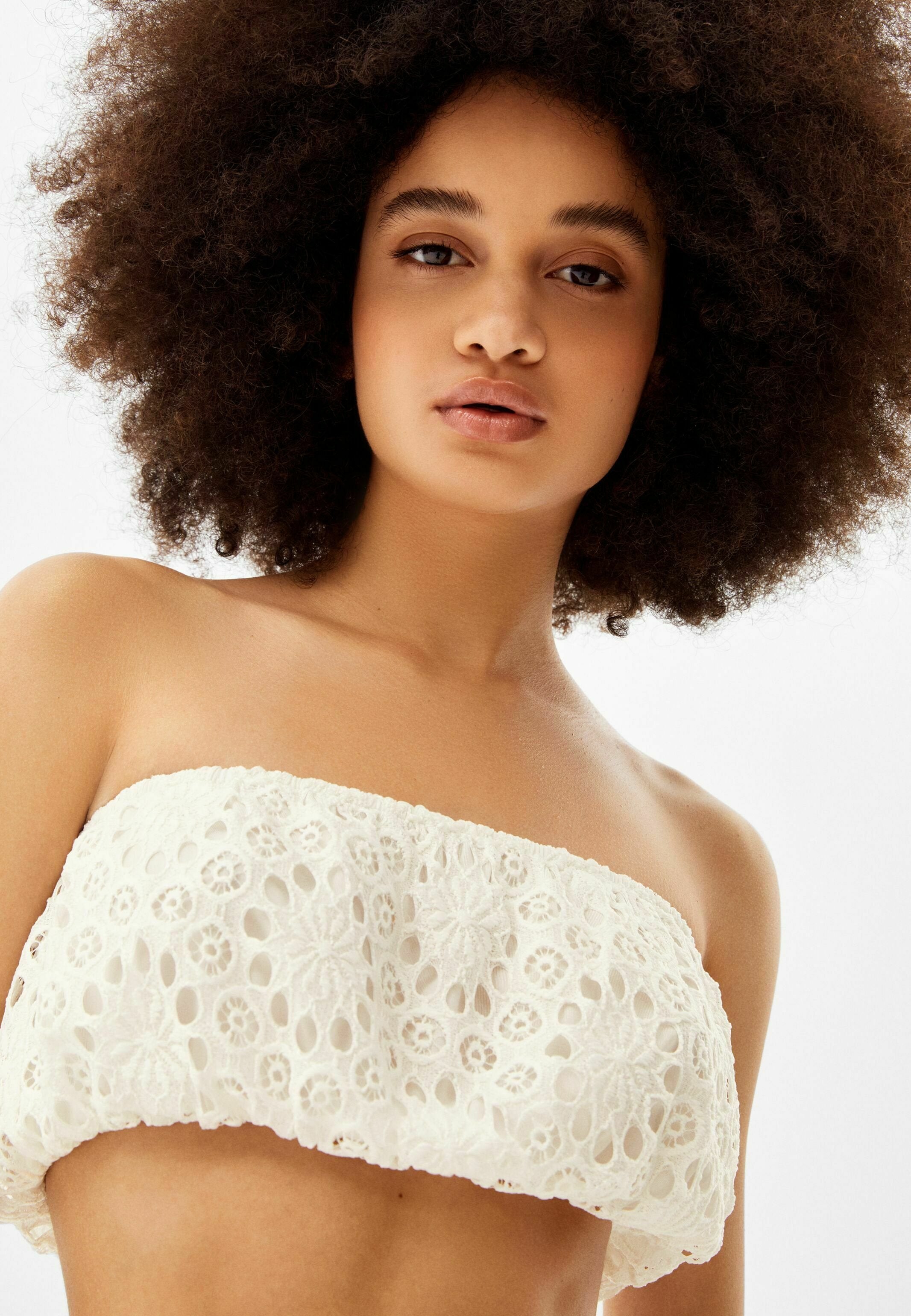 Bershka CROPPED GUIPURE