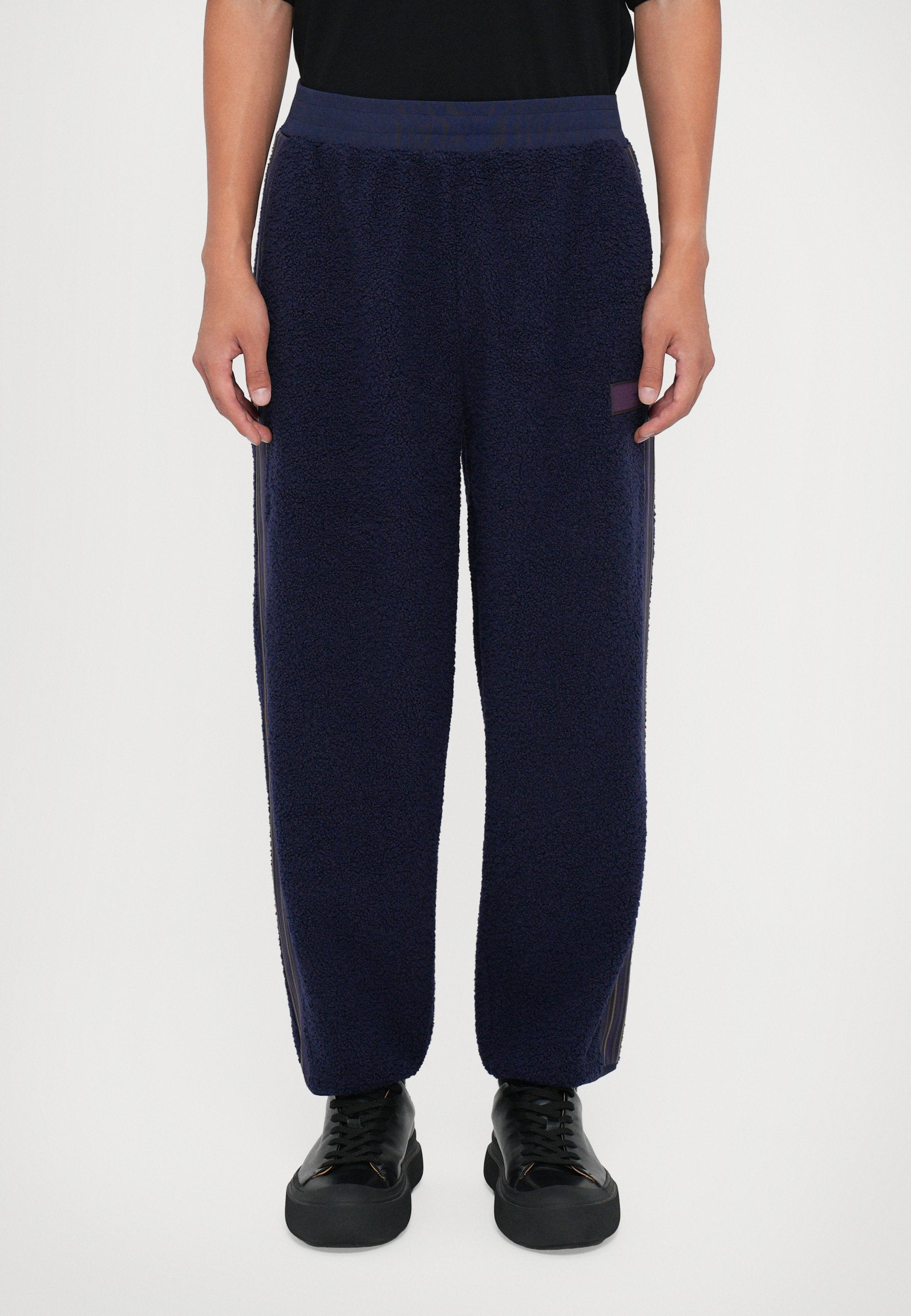 TRAIN PANTS UNISEX Media 3