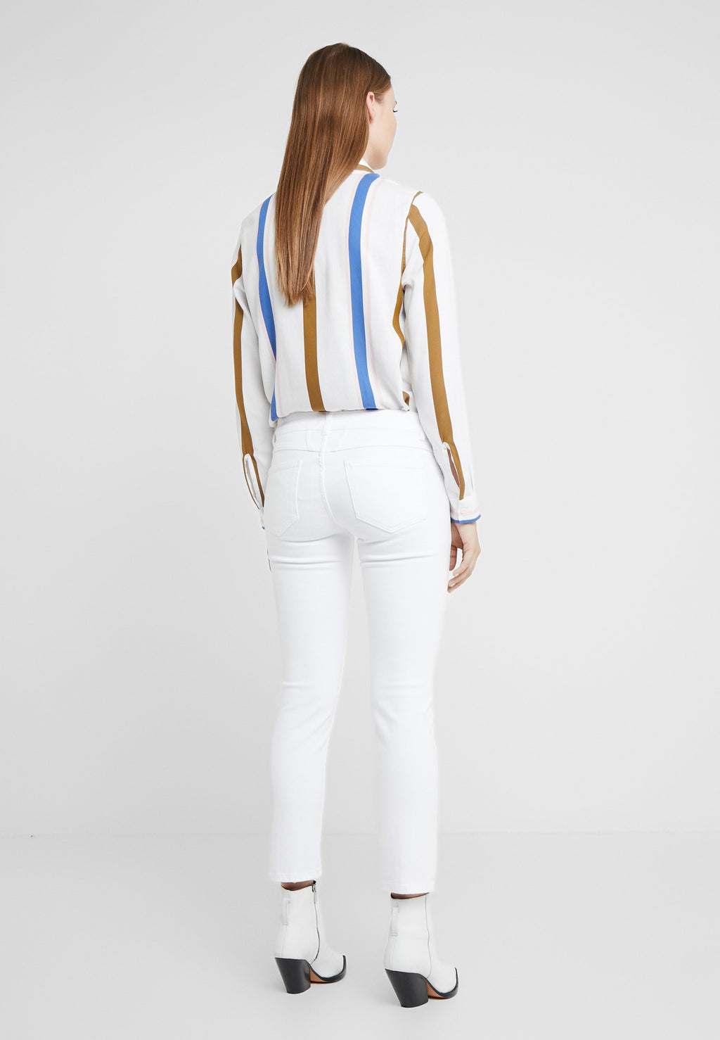 CLOSED STARLET LOW WAIST CROPPED LENGTH
