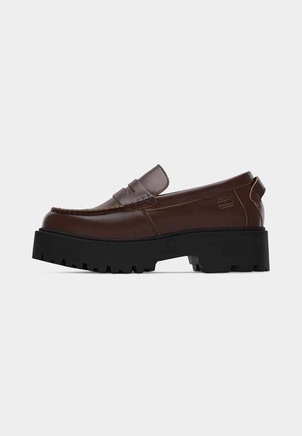 Tommy Jeans ARCHIVE LEATHER CHUNKY CLEAT LOAFERS