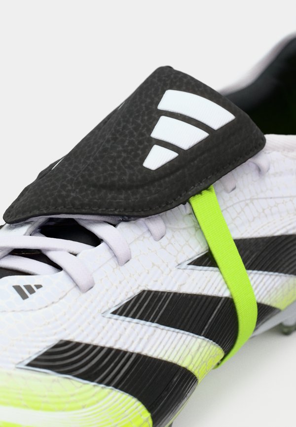 adidas Performance PREDATOR PRO FOLD-OVER TONGUE FIRM GROUND FOOTBALL BOOTS