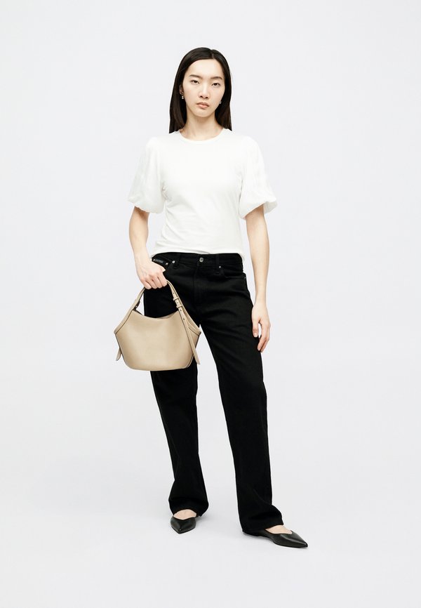 DKNY MIX MEDIA