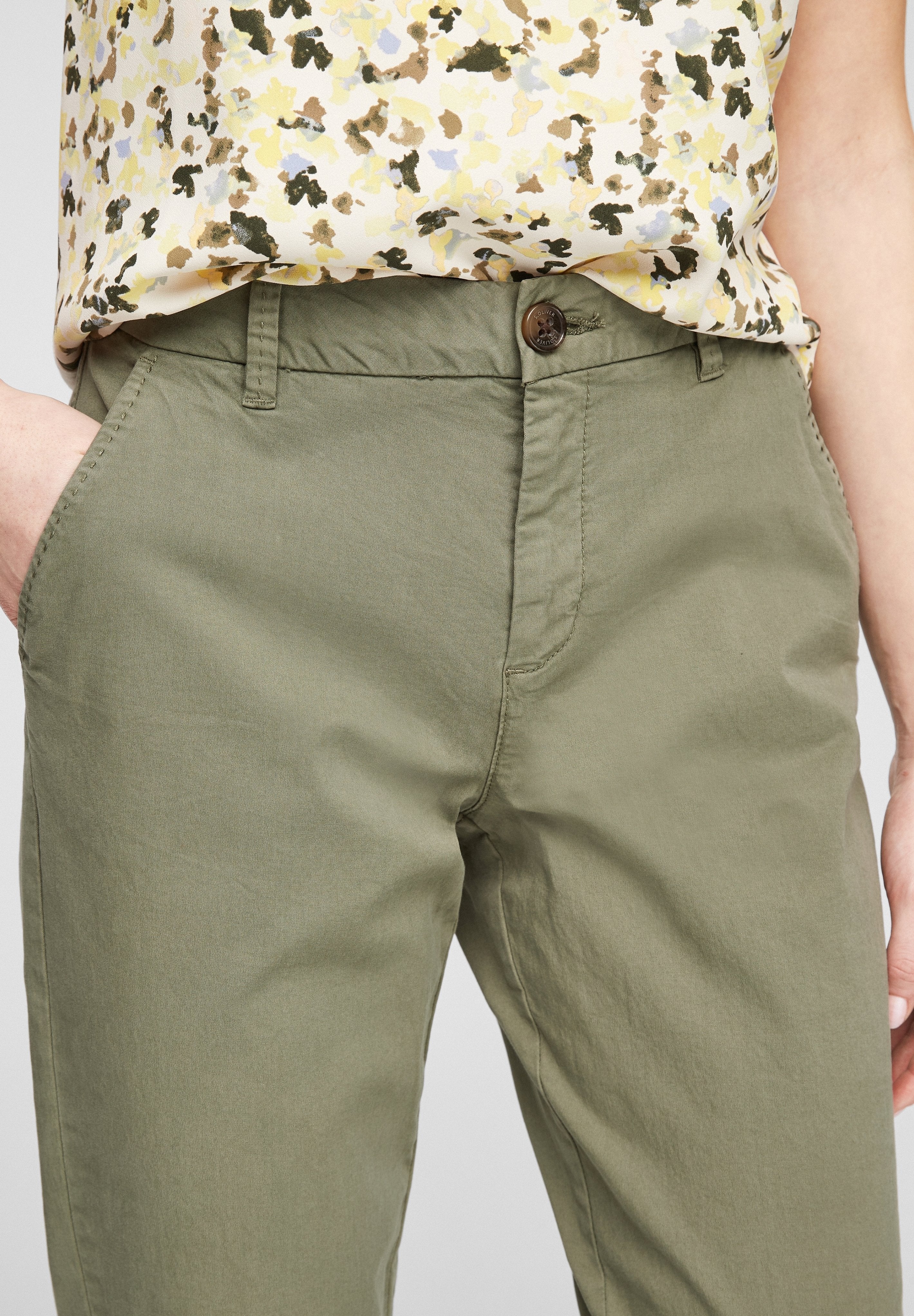 s.Oliver Chino Media 5
