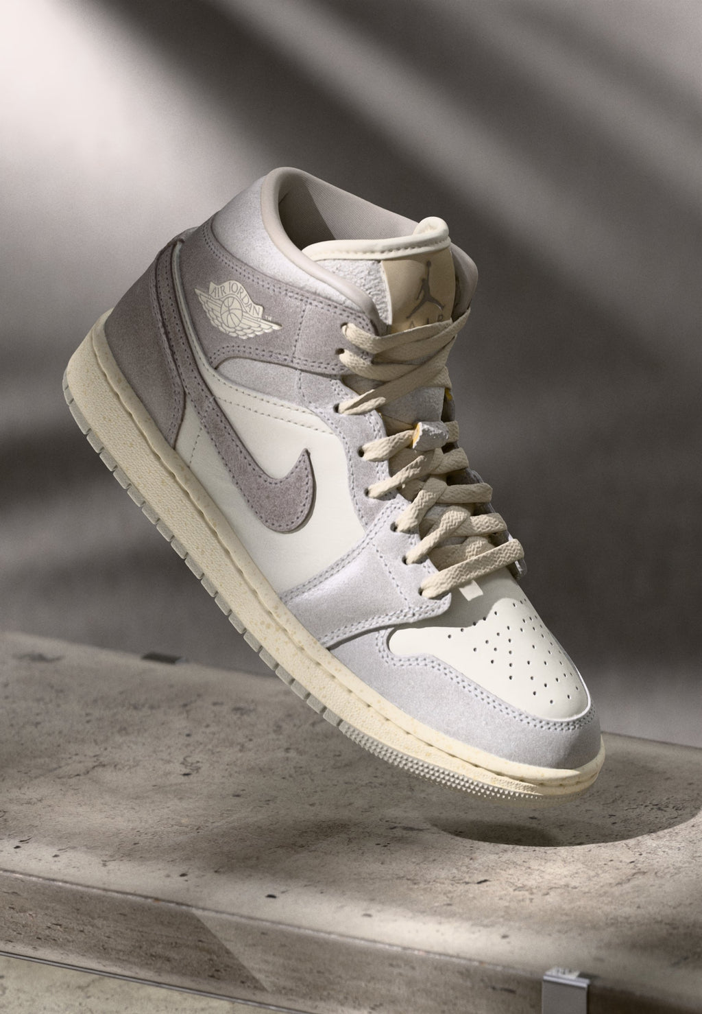 Jordan AIR JORDAN 1 MID SE
