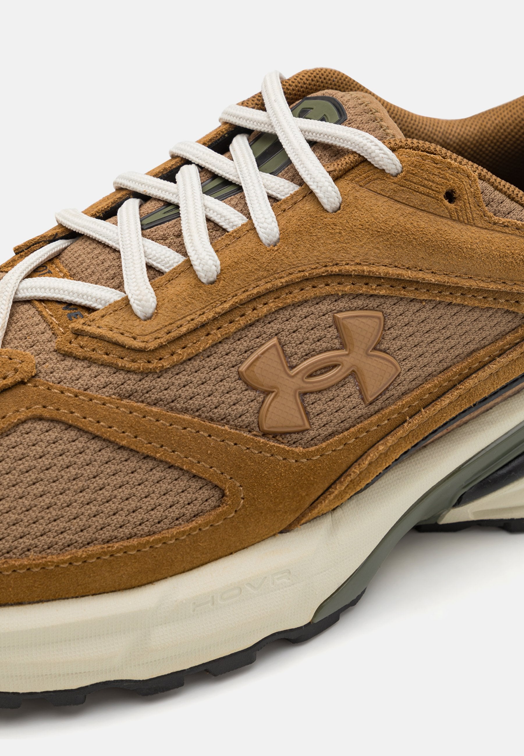 Under Armour APPARITION