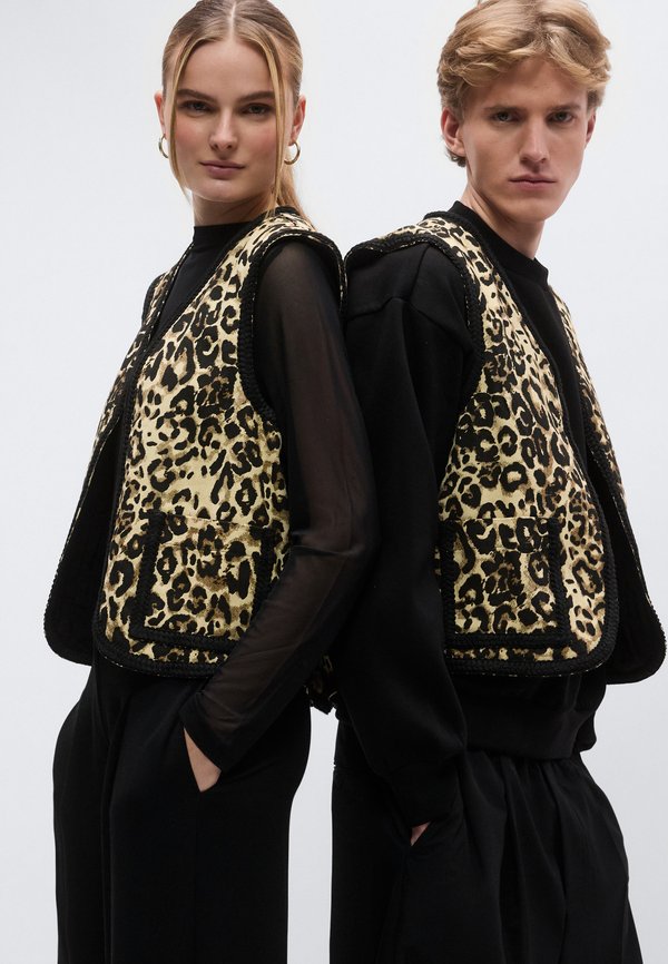 Sister Jane WARD LEOPARD VEST UNISEX