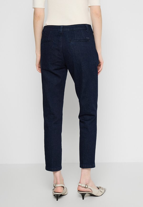 Sisley SLIM FIT