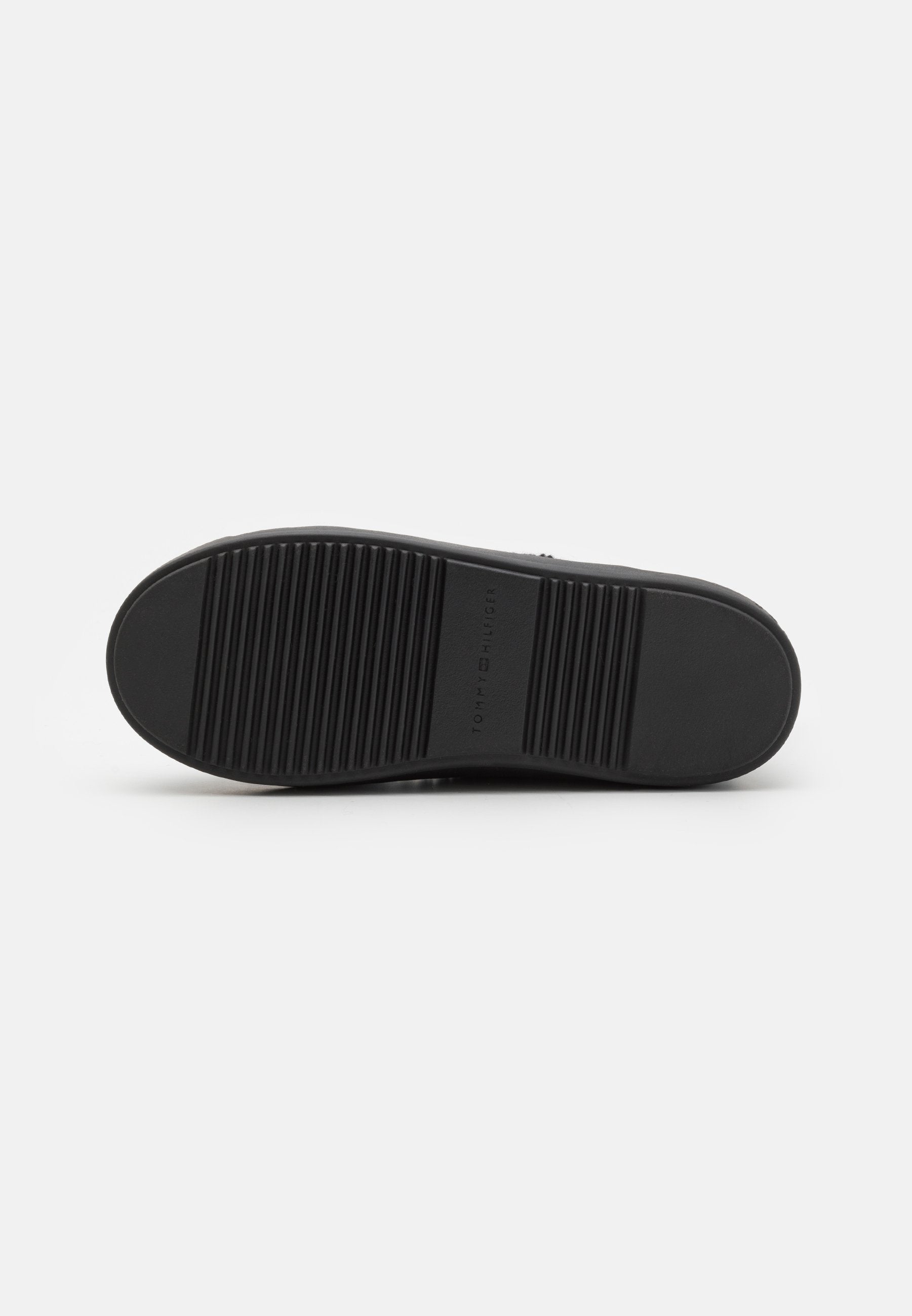 LACE-UP Media 5