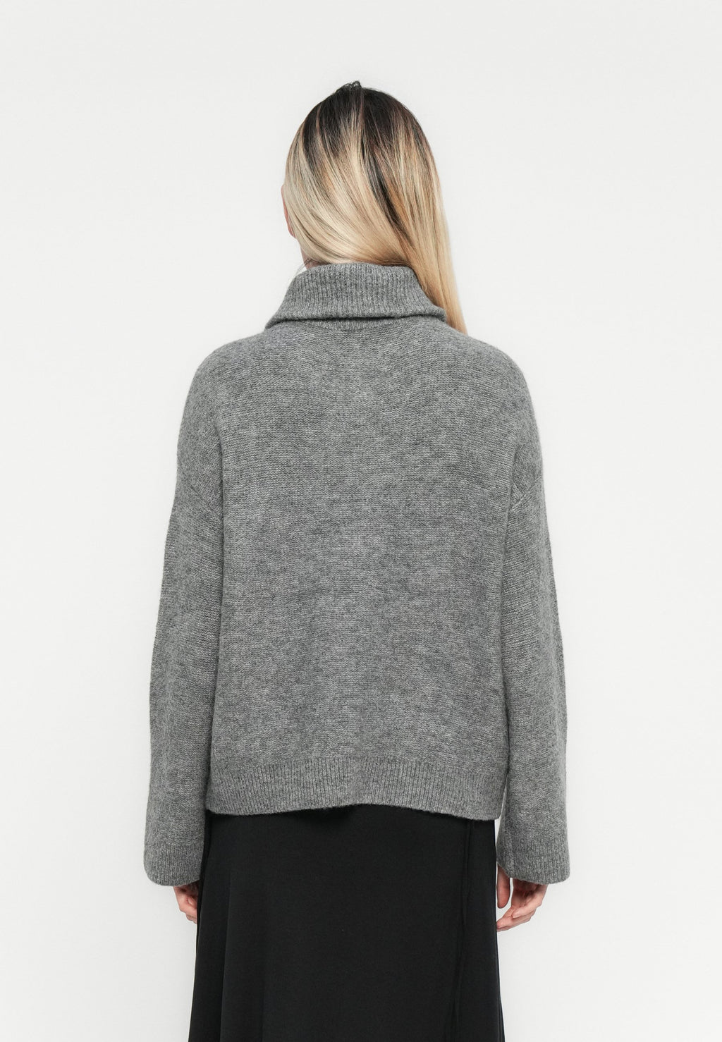 Object Knitted High neck