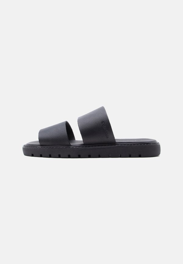 Calvin Klein Mules - triple black
