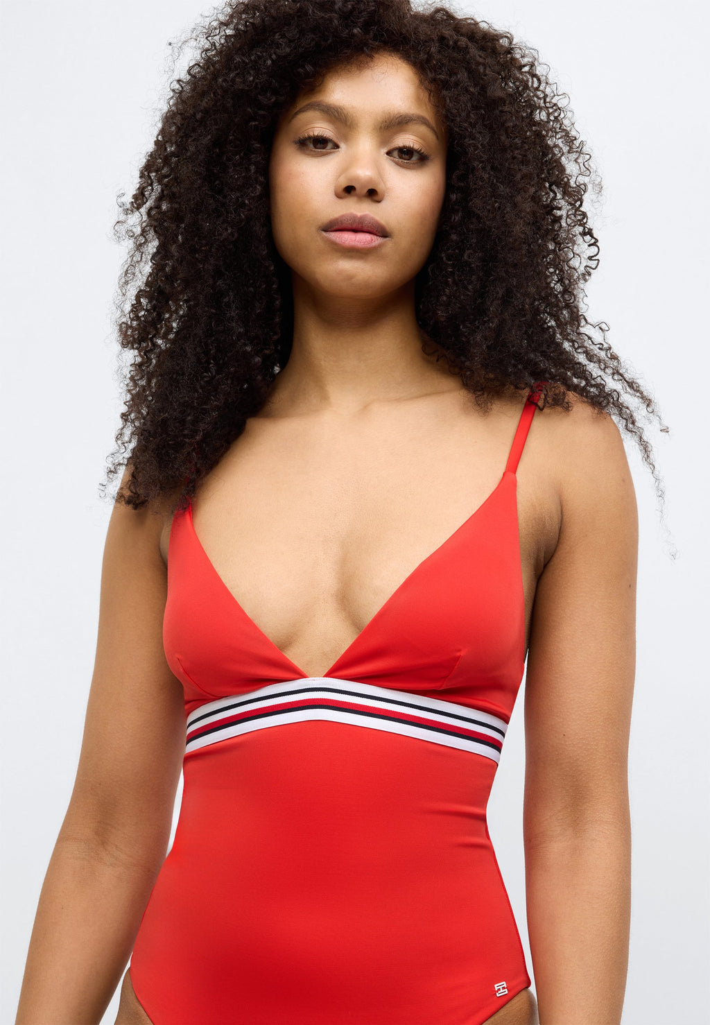GLOBAL STRIPE PLUNGE TRIANGLE  Media 7