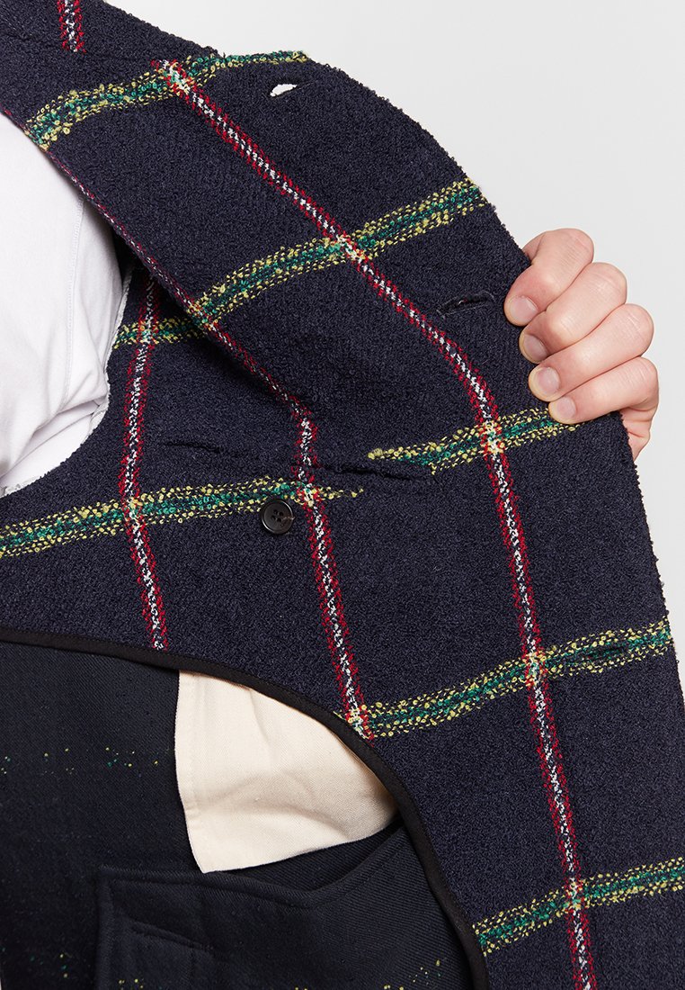 LANVIN