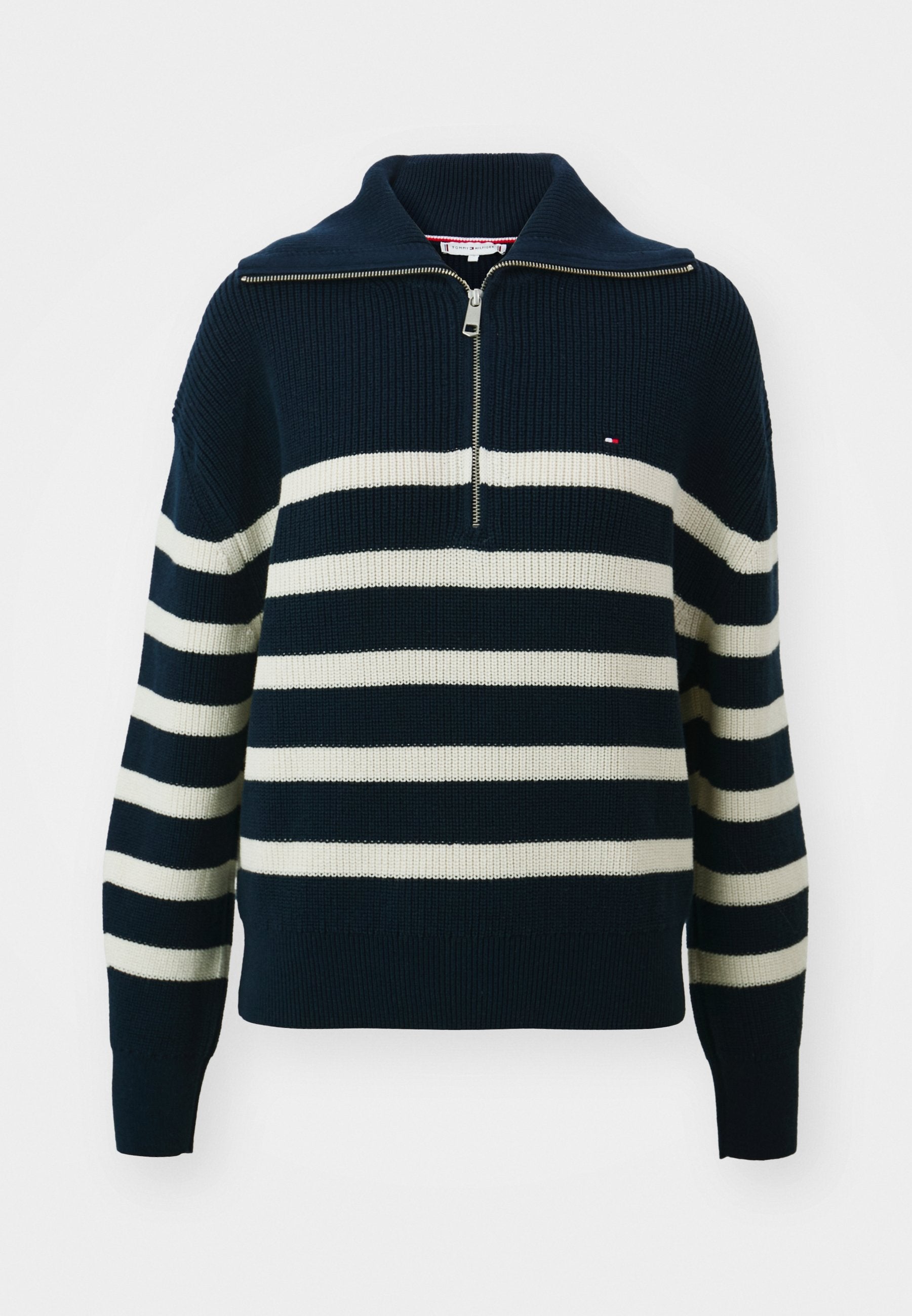 CARDI STITCH  Media 1