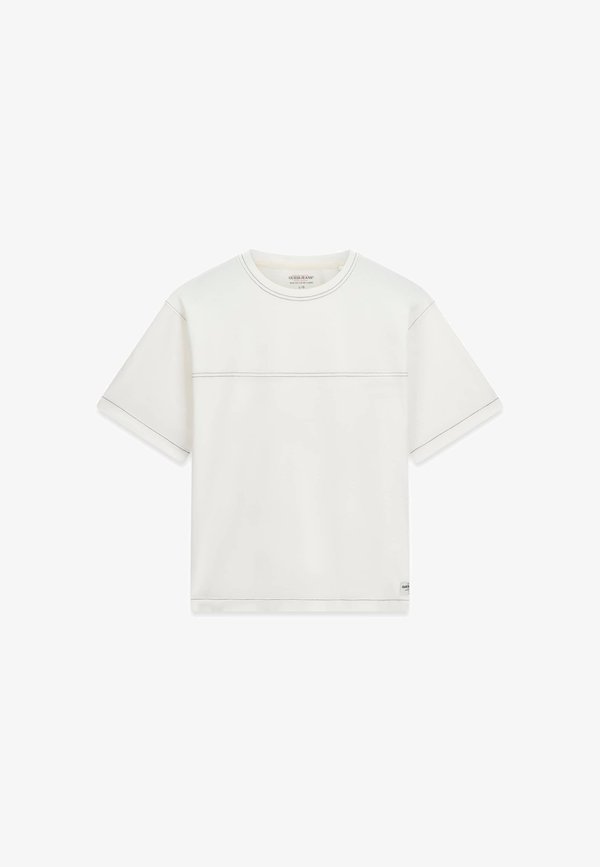 Guess BOXY FIT HEMD - Basic T-shirt - weiß
