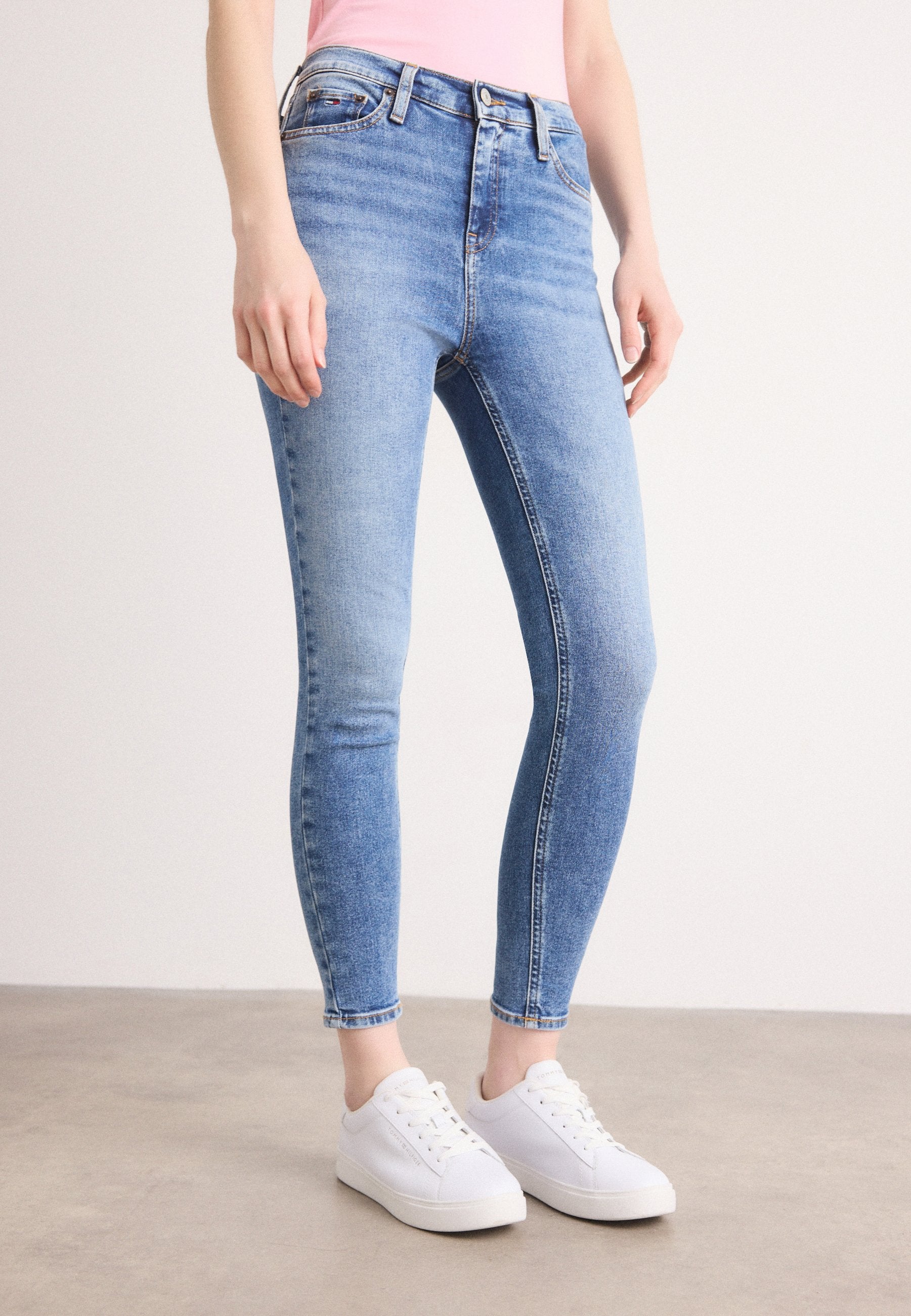 Tommy Jeans NORA FADED MID RISE SKINNY JEANS
