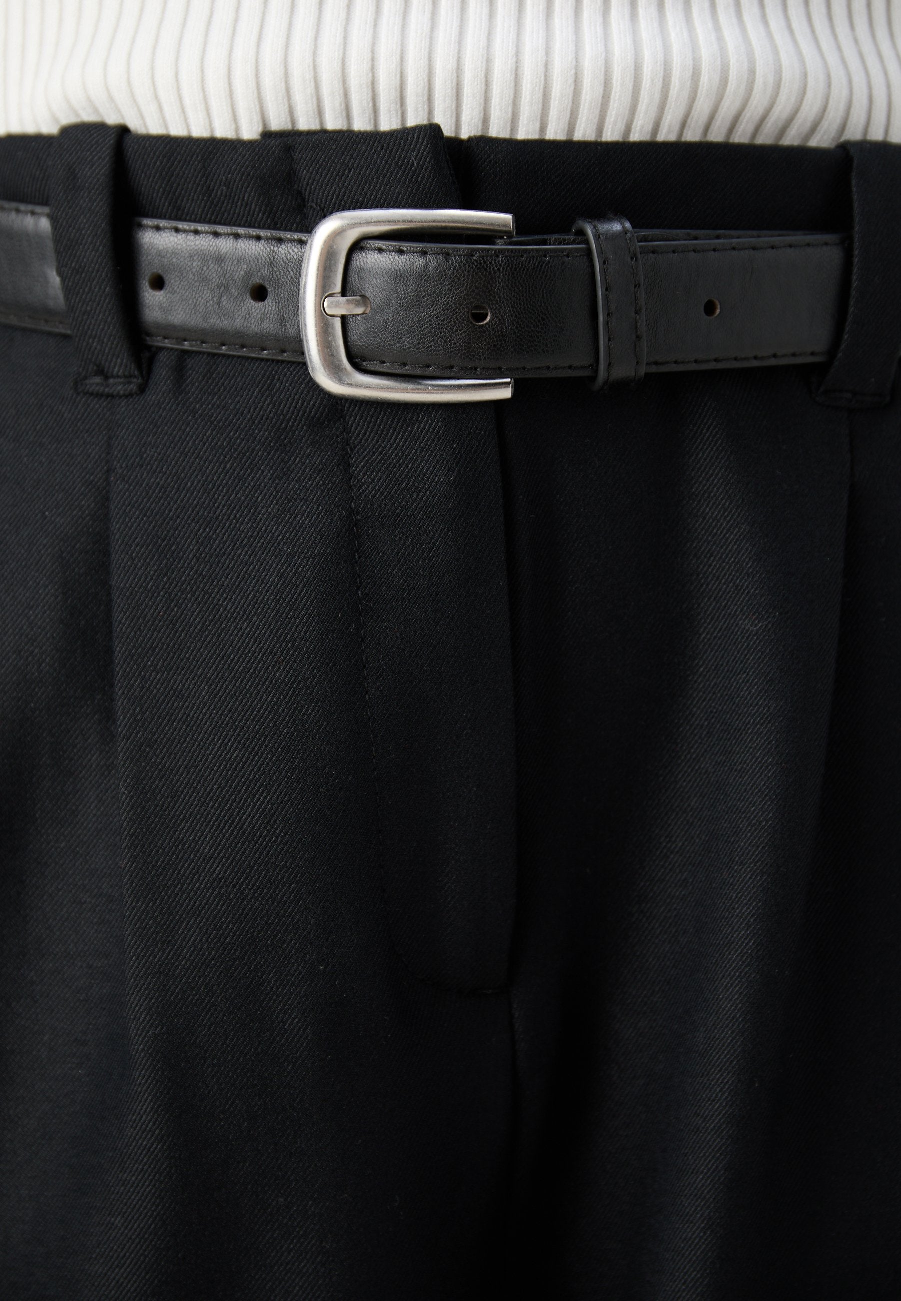 Vero Moda Tall VMSELAH WIDE BELTED PANTS