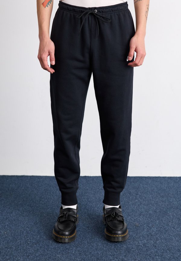 Nike Sportswear M NK CLUB FT JOGGER - Tracksuit bottoms - black black white