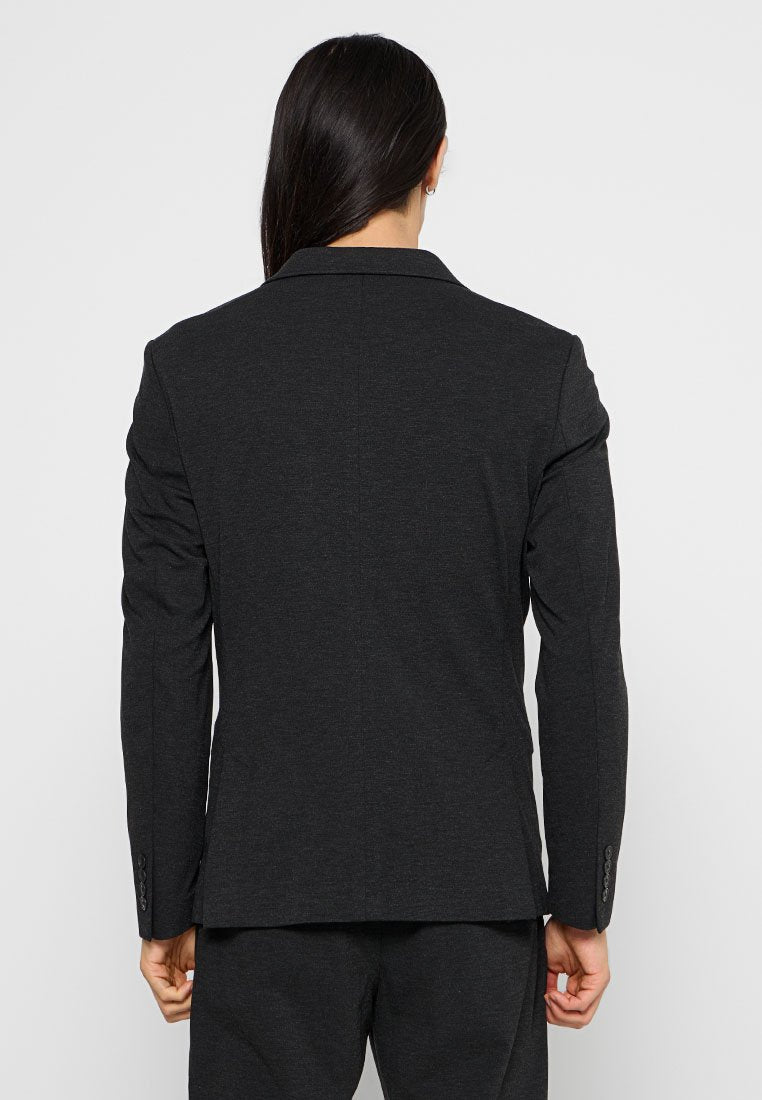 Selected NOAH SLIM FIT