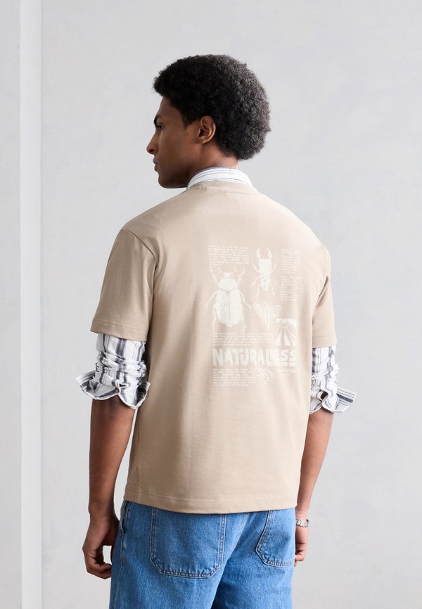 Marc O'Polo SHORT SLEEVE RELAXED FIT SEASONAL ARTWORK