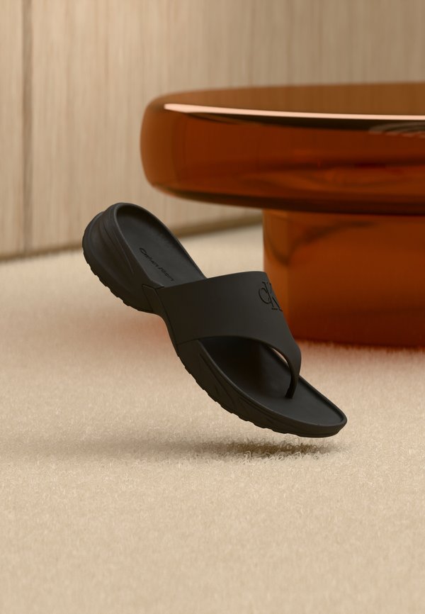 Calvin Klein RECOVER THONG - T-bar sandals - triple black